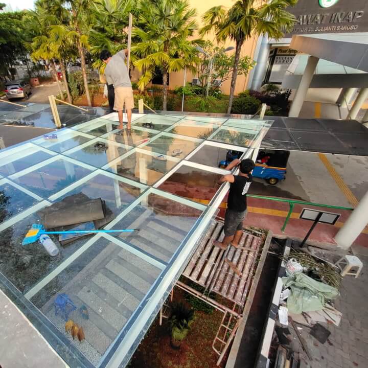 Kanopi Kaca Tempered Bekas