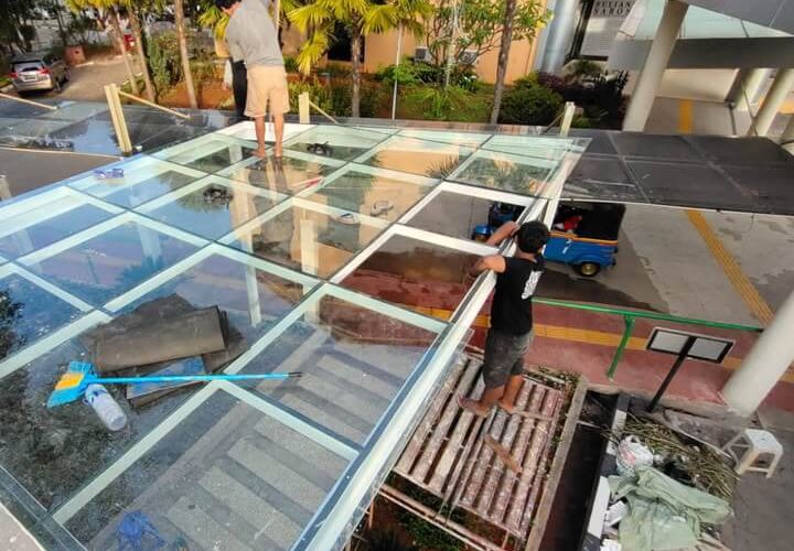 Kanopi Kaca Tempered Bekas